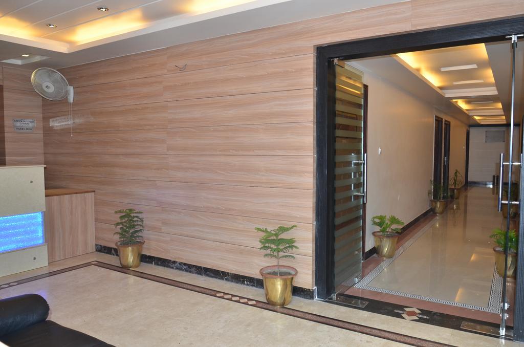 Divine Destination Hotel Varanasi Ngoại thất bức ảnh