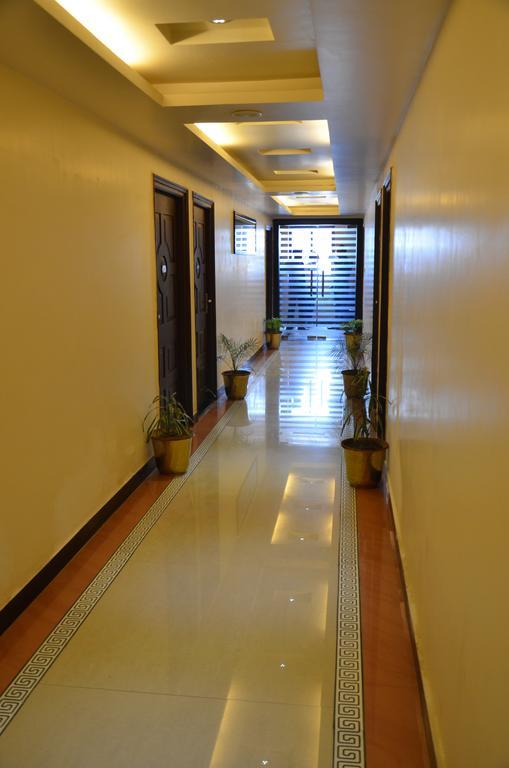 Divine Destination Hotel Varanasi Ngoại thất bức ảnh